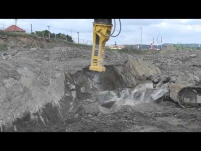 Těžba hydraulickým kladivem
